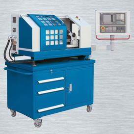 El torno CNC de bancada inclinada LabTurn 2028 es un fabricante de equipos originales (OEM) de KNUTH Machine Tools