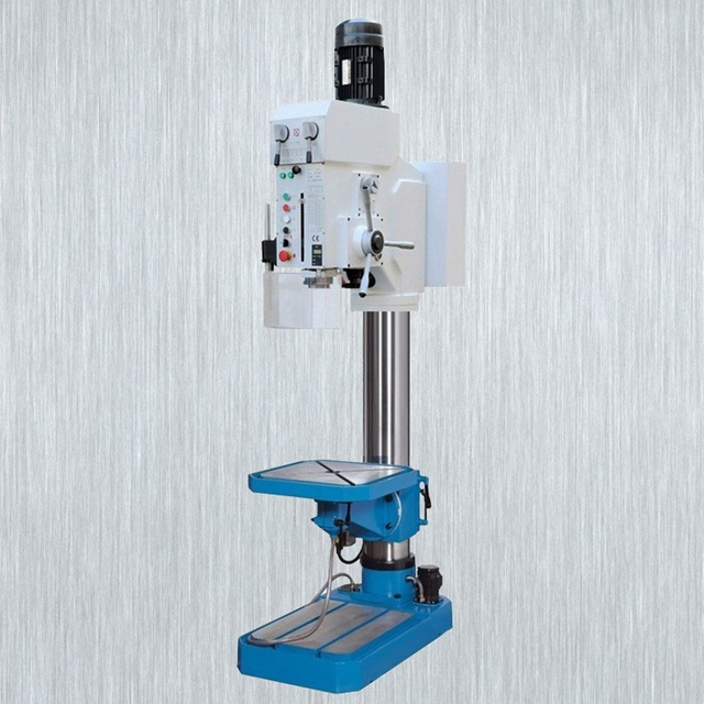 Taladro vertical de columna DM40